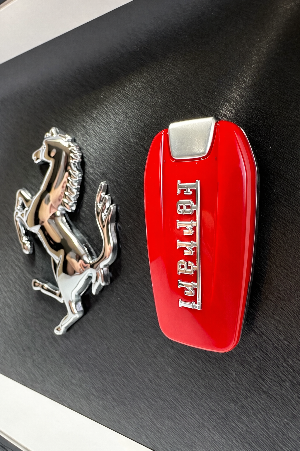 Cavallino Eterno Grigio — vue 4