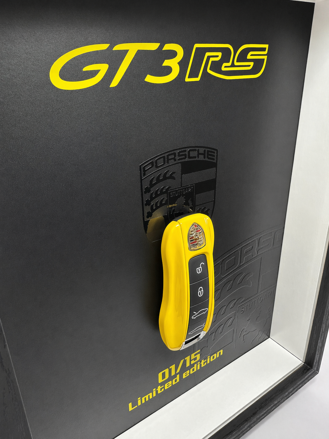 Fever Yellow — vue 2