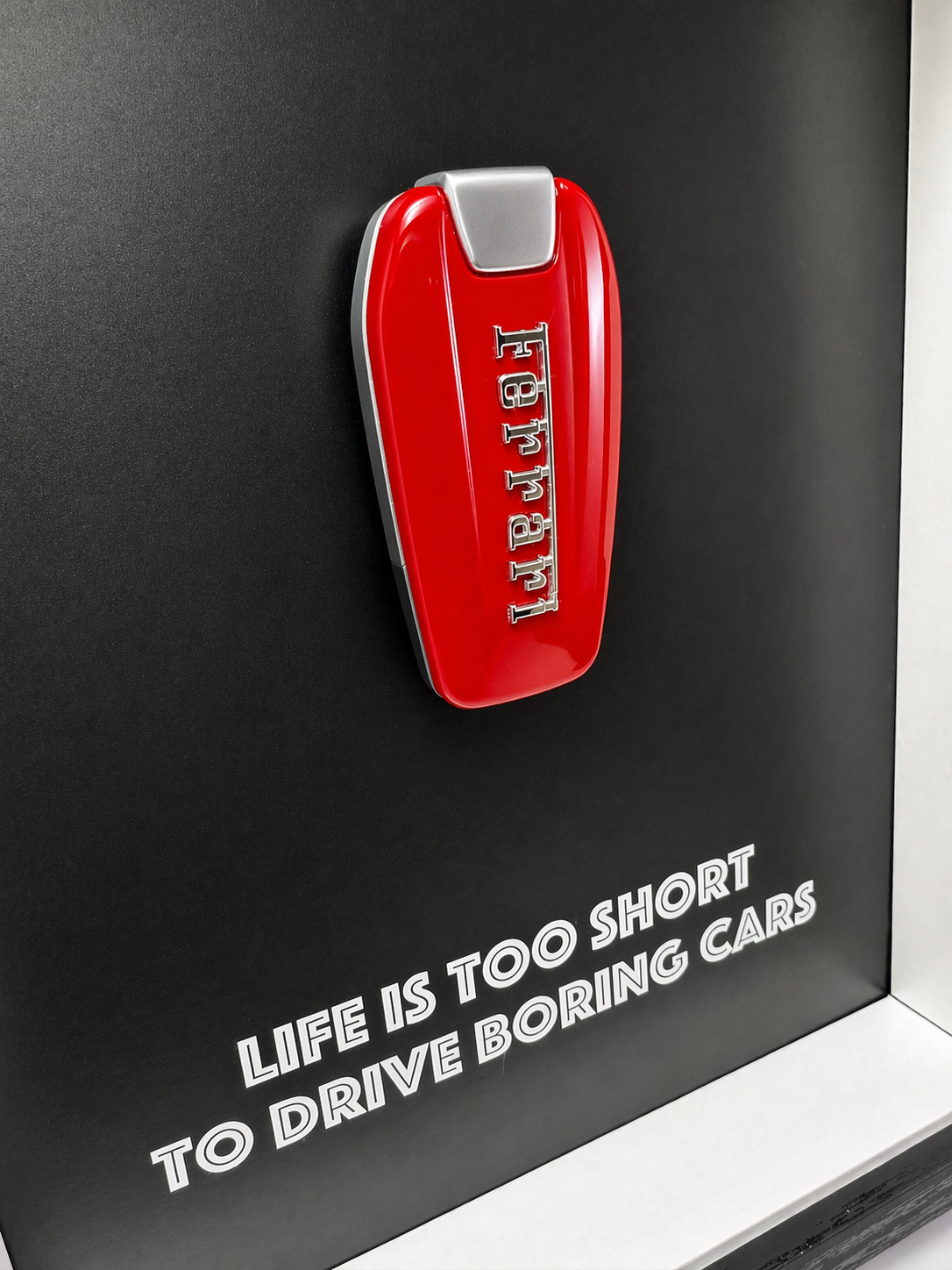One Life, One Key — Ferrari Edition — vue 2